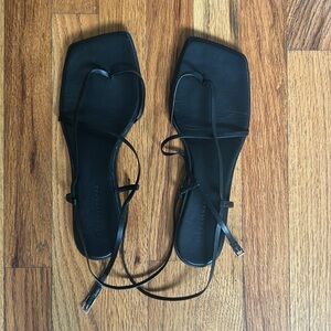 Freda Salvador Alexia Women's Black Sandals (9.5)